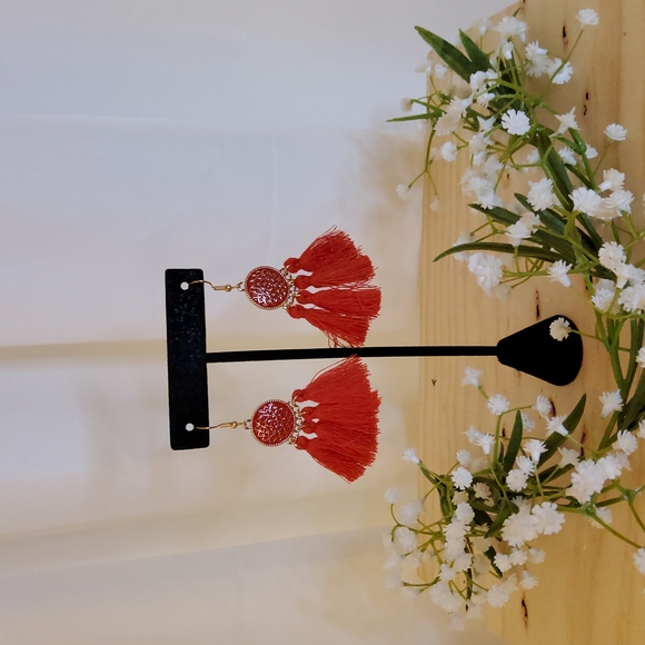 Vintage Style Tassel Earrings - Picture 3 of 5